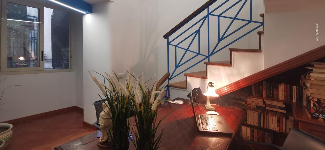נאפולי Two Rooms Chiaia 37 מראה חיצוני תמונה