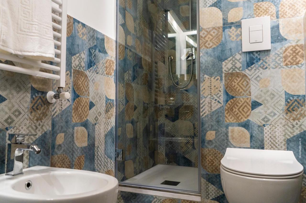 נאפולי Two Rooms Chiaia 37 מראה חיצוני תמונה